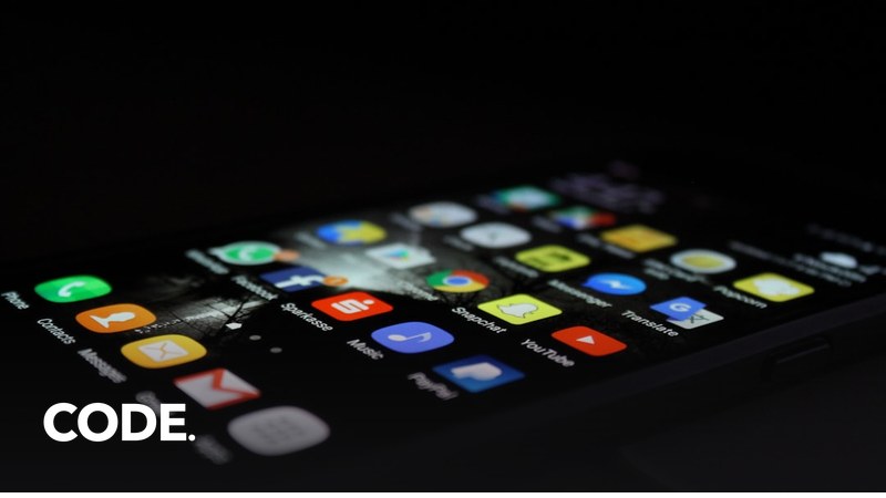 iPhone をローカルAIモデルの実行環境として示すイメージ