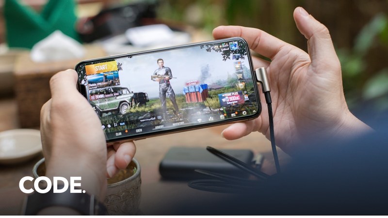 背面が光るゲーミングスマートフォンのイメージ(TECNO POVA 8 Pro 5Gの記事のイメージ写真)