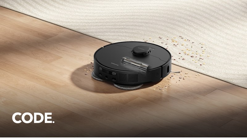 フローリングの上を走行するロボット掃除機（Dyson R2 Nurovi Wash+Dry のイメージ）